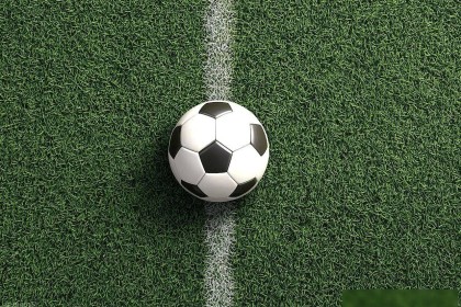 红牛怒摘三分，柏林联合像被点穴一样！德甲榜眼稳了？