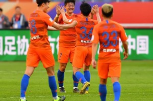 谢文能在3月3日晚上21点官宣留洋！德甲多特直接报价400万，成功引进他