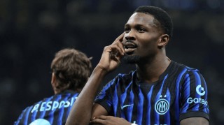 3-0横扫！意甲领头羊踢疯了，领先那不勒斯12分，甩开米兰15分